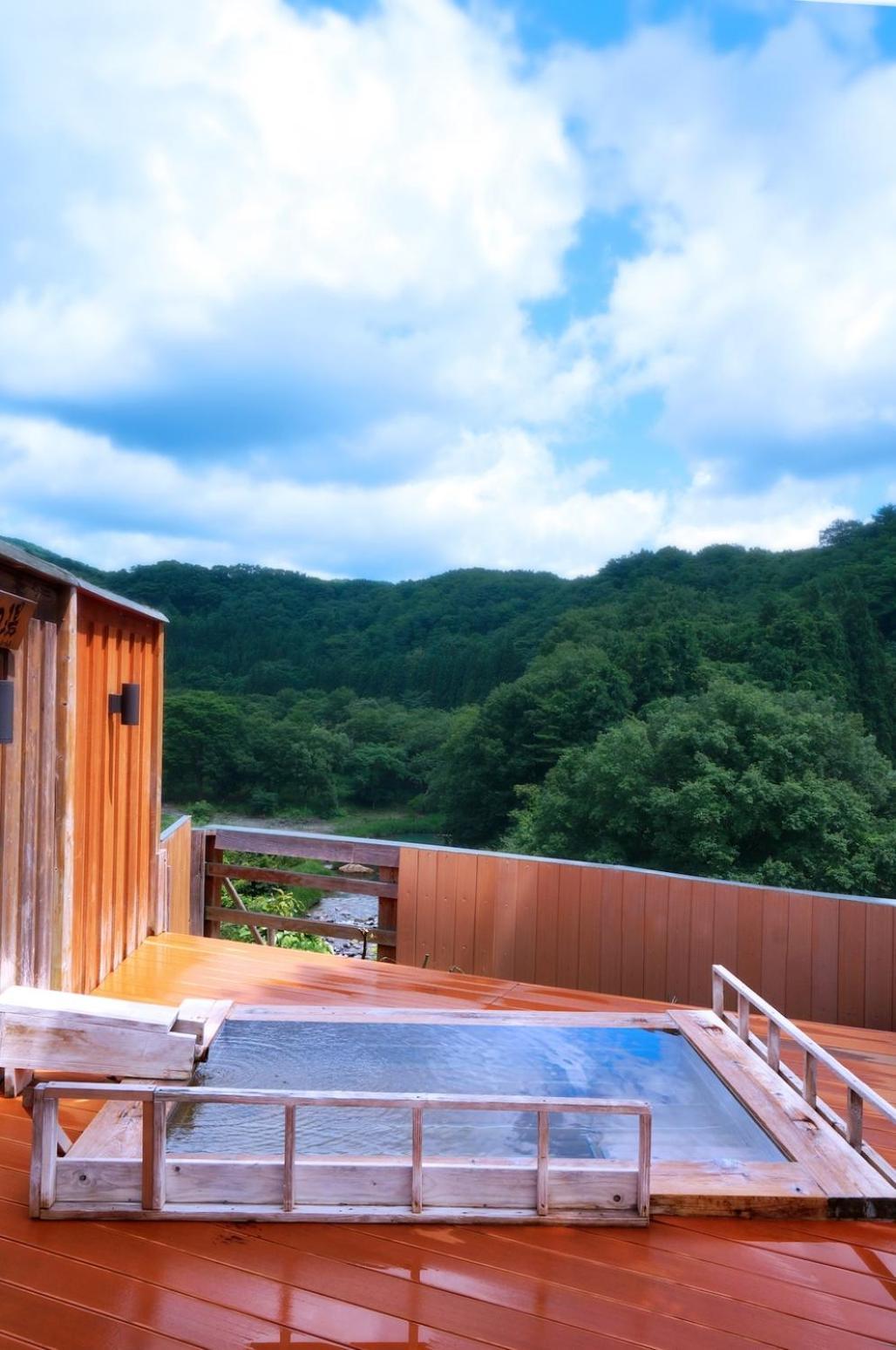 מלון איצ'ינוסקי Sannouzan Onsen Zuisenkyo מראה חיצוני תמונה