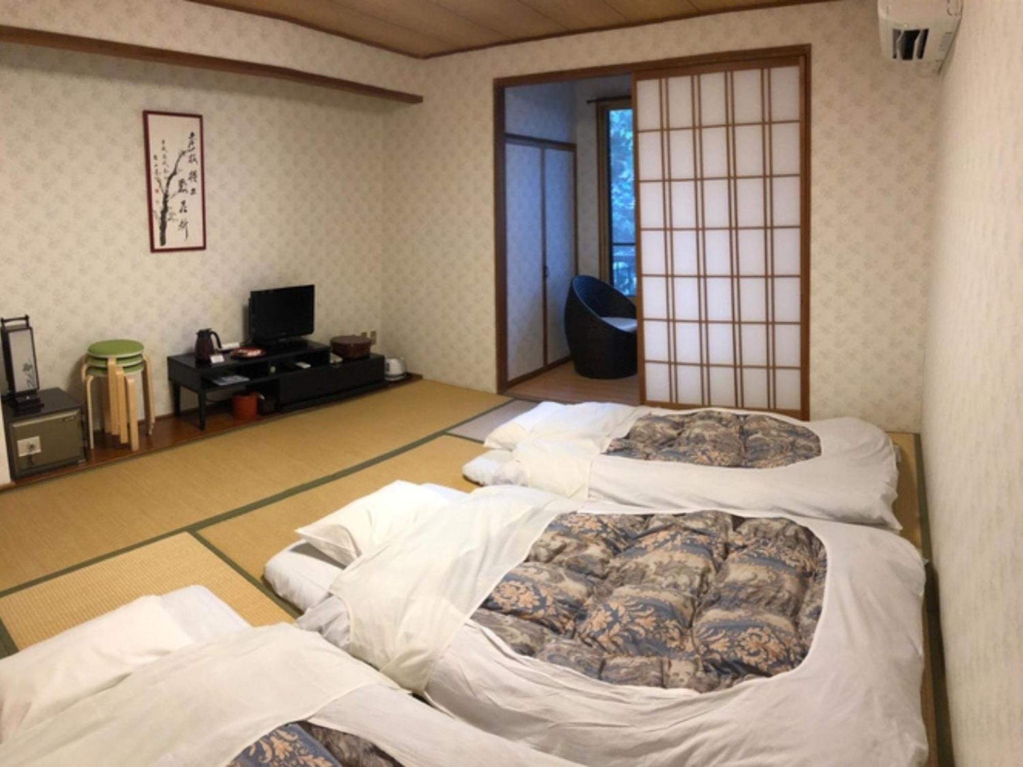 מלון איצ'ינוסקי Sannouzan Onsen Zuisenkyo מראה חיצוני תמונה